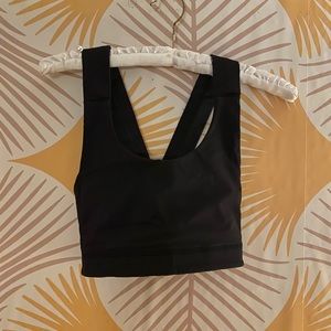 Lululemon sport bra size 6